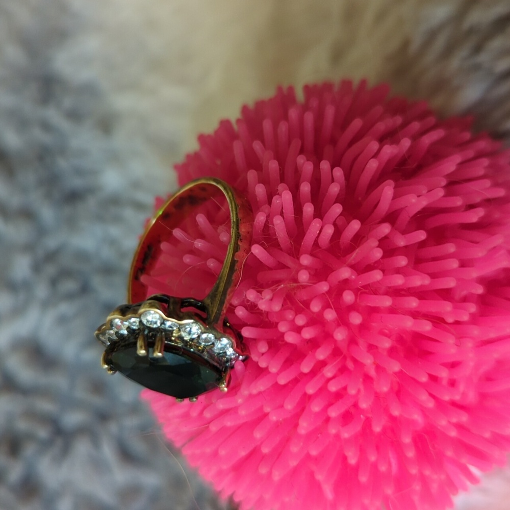 Created Emerald Ring - image 3